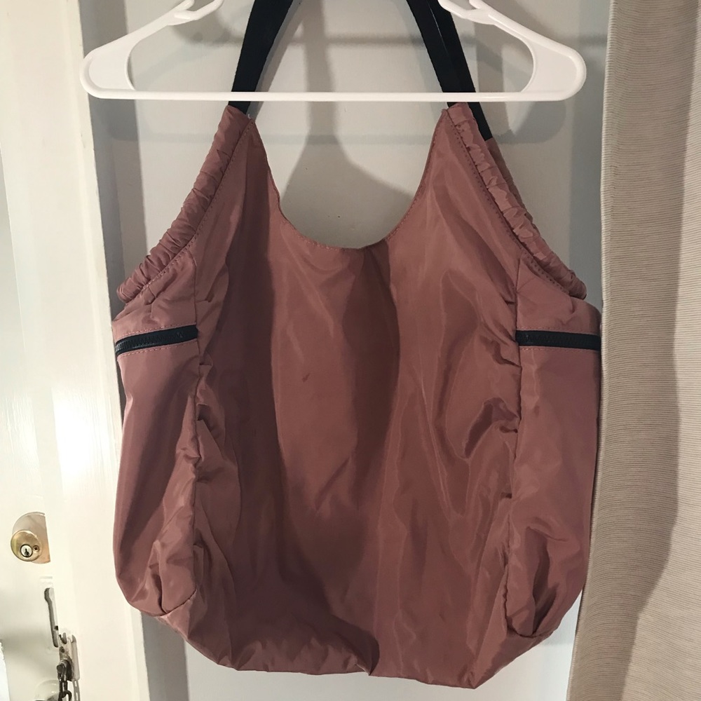 NWOT Yoga/gym bag tote